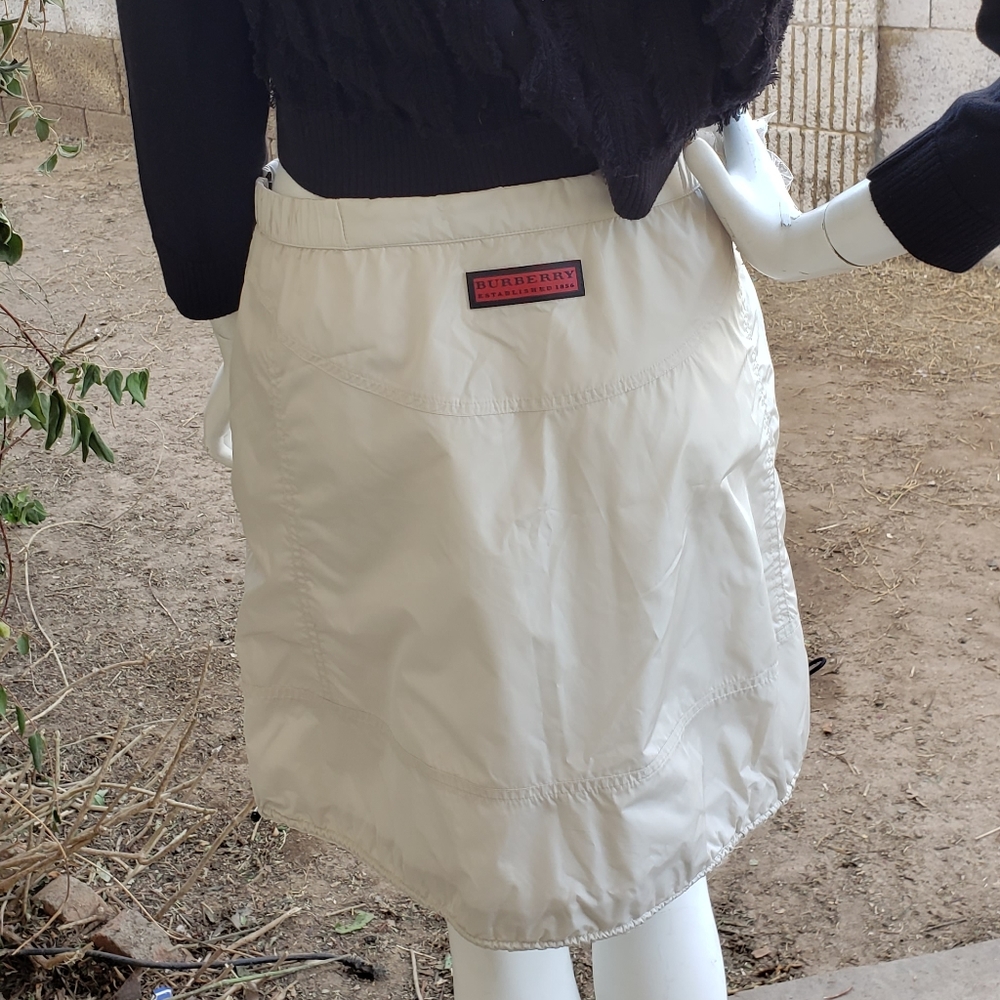 BURBERRY LONDON SKIRT - Picture 4 of 13